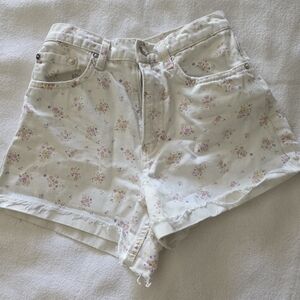 Zara White Floral High-Waist Denim Shorts